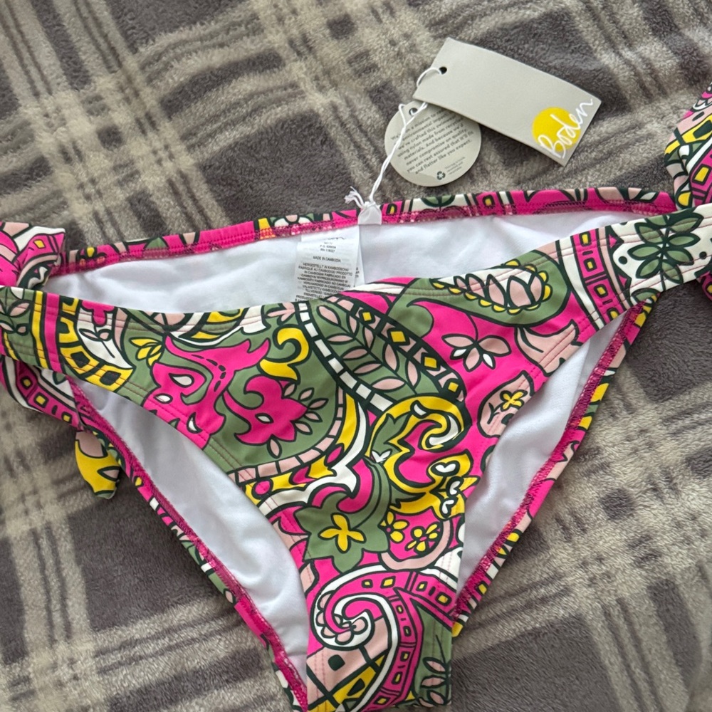 Vibrant Boden  Paisley Bikini Top and Bottom New with tags - Picture 8 of 14